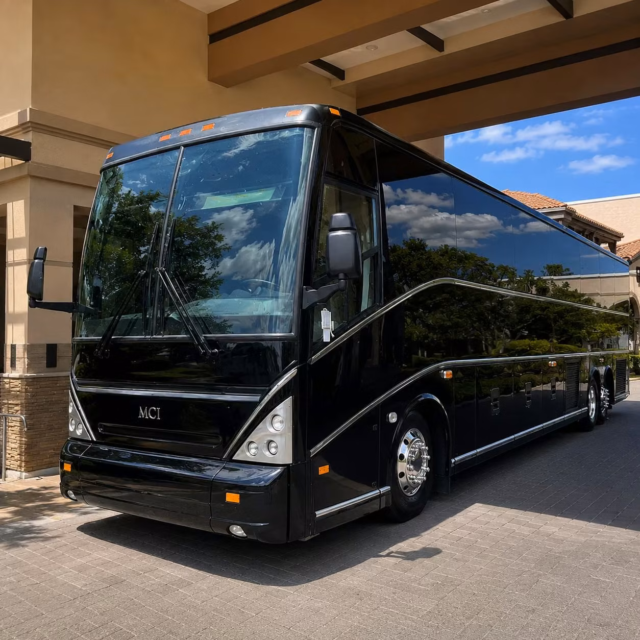 concert shuttle bus rentals to td garden in boston from waltham