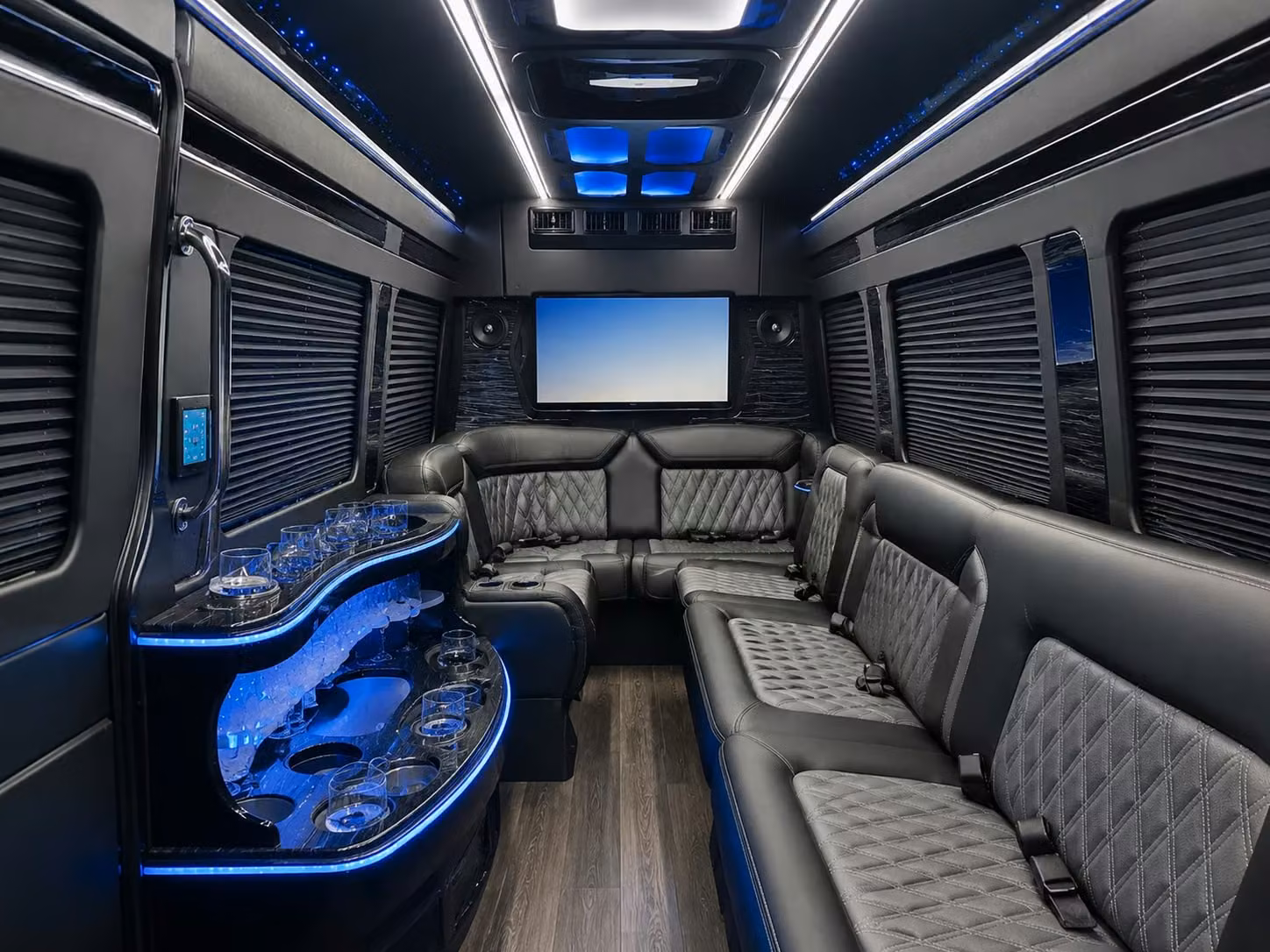 youth sports teams and travel tournaments get the right bus every time
